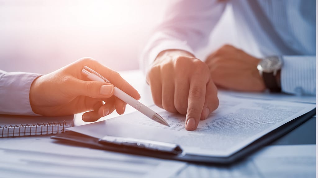 ALGUMAS COMPETÊNCIAS DO ENCARREGADO DE DADOS